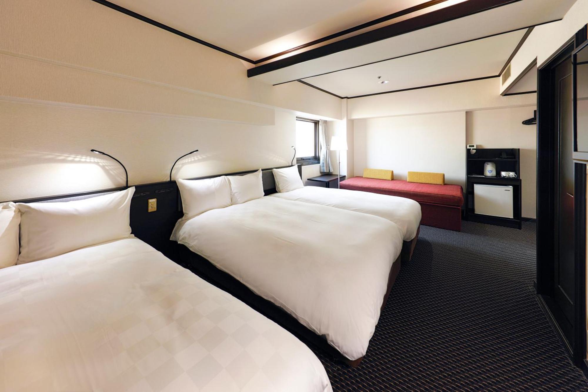 Hotel Consort Shin-Osaka Eksteriør billede