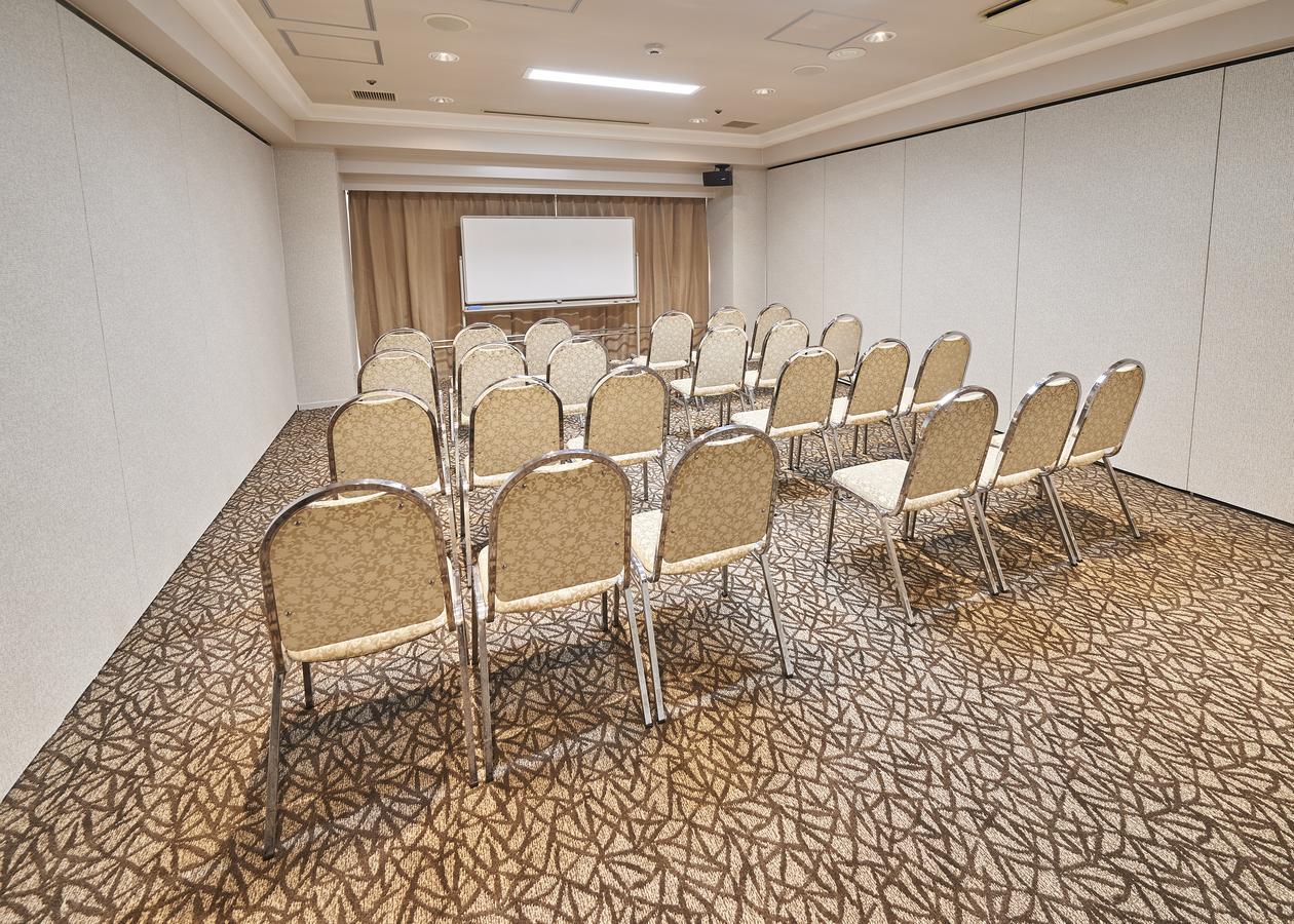 Hotel Consort Shin-Osaka Eksteriør billede